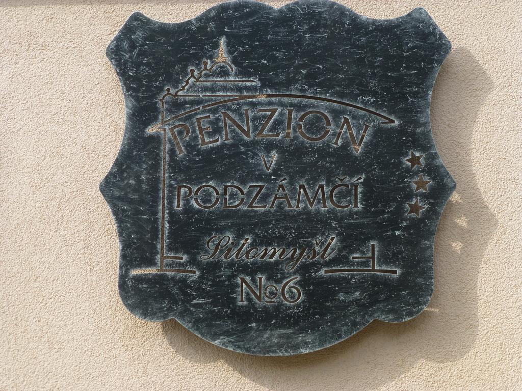 Penzion V Podzámčí Litomyšl Exterior foto